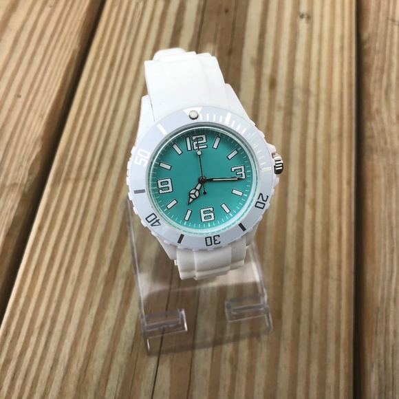 White Watch Unisex Wrist Watch Japan Movement - Picture 4 of 8